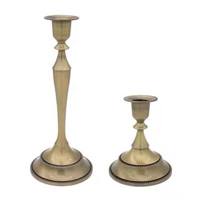 China Business Gifts Factory Price Metal Candlestick Zinc Alloy Electroplating Place Adorn For Business Gifts for sale