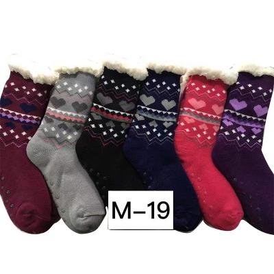 China Wholesale Anti-skid Women Cute Winter Socks Wholesale Coral Velvet Fuzzy Fluffy Sleeping Warm Floor Socks for sale