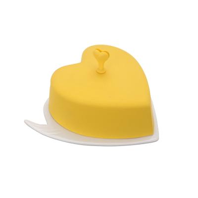 China DTK New Household Butter Dish Butter Stocked Ceramic Heart Shaped Box With Silicone Lid for sale