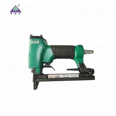 China Industrial Air Stapler Stapler Stapler Stapler 140PCS for sale