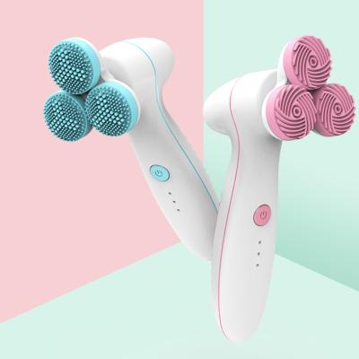 China Acne Treatment Fashion Type New Silicone Skin Massager Face Cleaning Electric Friendly Cleaning Brush For Women for sale