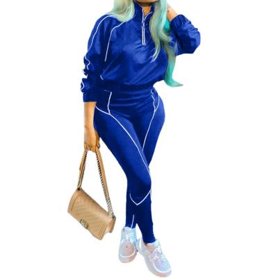 China Women's Hoodie Zipper Winter Sweatsuit Women Breathable Tracksuits Custom Solid Sport 2 Piece Set Tracksuit Sweatsuit Wear for sale