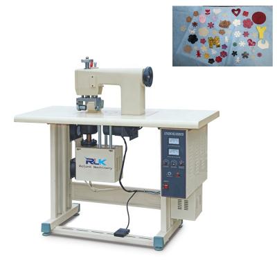 China Garment Shops Factory Direct Sale 100mm Nonwoven Ultrasonic Lace Sewing Machine for sale