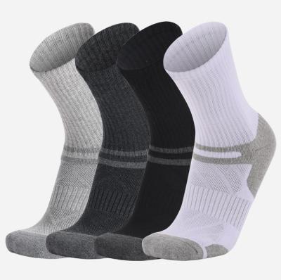 China Anti-foul street style men and women crew sport gym socks made in China for sale