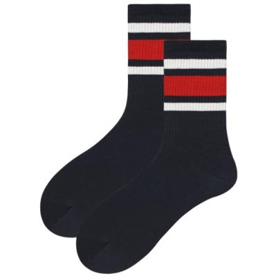 China Classic Anti-Foul Tube Socks With Stripes Sport Roller Skate Socks for sale