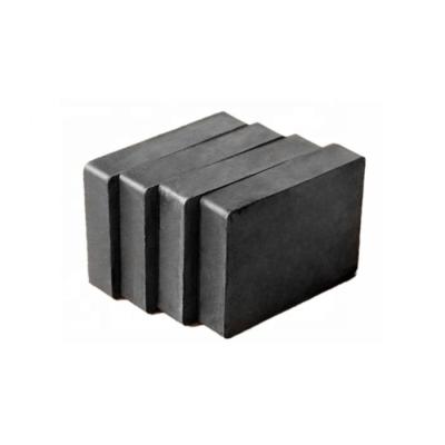 China Cheap Industrial Magnet Ferrite Block Magnet Y30 Ceramic 8 Rectangle Magnet For Reuse for sale