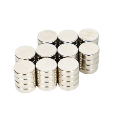 China Cheaper Powerful Industrial Magnet Neodymium NdFeB Magnet With Disc Shape For Home for sale