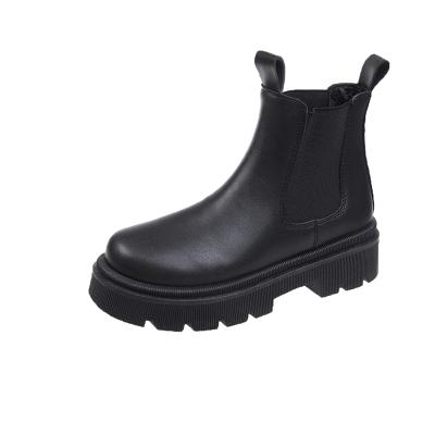 China Fashion Trend Autumn Winter Fashion 2021 Round Toe Slip On Platform Martin Boot Punk Style PU Chunky Chelsea Boots Woman Leather Shoes for sale