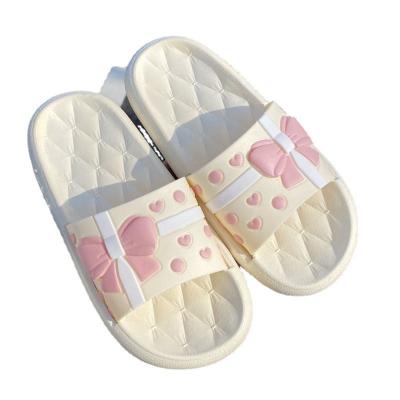 China 2022 wholesale cheap female flat slides female ladies fashion shoes anti-skid flat slippers comfortable cartoon cute indoor female slippers for women for sale