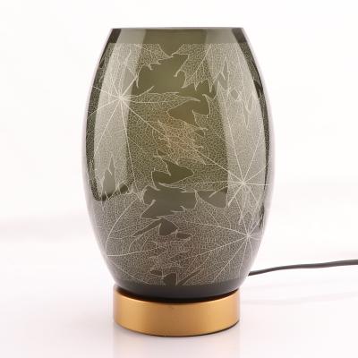 China Wholesale Price Modern Luxury Modern Glass Shade Table Lamps For Restaurant Office Bedroom Office Reading Table Desk Lamp for sale