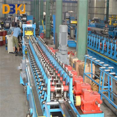 Chine Machine de formage de rouleaux d'une épaisseur de 1 à 2 mm 15 mètres / min Équipement de fabrication de cadres à vendre