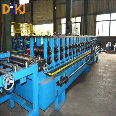 China 8000 mm*1200 mm*1600 mm stalen deurraammachines 15 rolstations Te koop