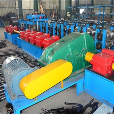 Cina PLC controllato Autostrada guardrail Making Machine 100mm Assa Cr12Mov Lama in vendita