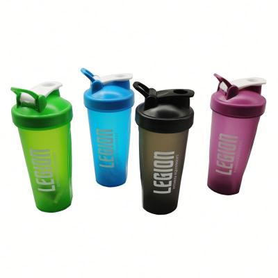 China 2021 Sublimation shaker bottle bpa free powder shaker bottle gym for sale