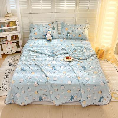 China Sustainable Hot Sale Luxury Ice Silk Cooling Thailand Natural Latex Mat Cooling Summer folding Sleeping Mat Summer quilt set for sale