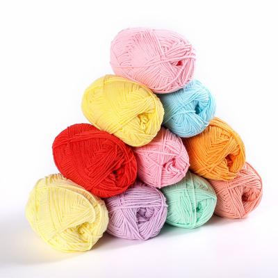 China Popular Anti-bacteria 60% Cotton 40% Acrylics Mixed Thread 4 Plys Milk Fancy Yarn For Scarf for sale