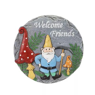 China Europe Resin Multicolor Friendly Friends Garden Gnome Resin Stepping Stone For Garden for sale