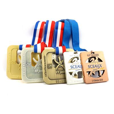 China Wholesale Cheap USA 3D Metal Logo Enamel Award Medallion Sports Finisher Race Marathon Running Custom Medal With Ribbon for sale