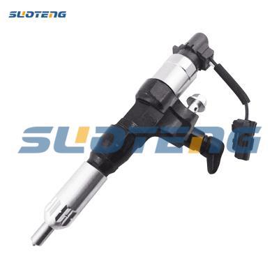 中国 23670-E0050 23670E0050 Common Rail Fuel Injector for J05E Engine 販売のため