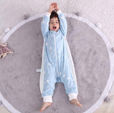 China 70%Bamboo 30% Cotton Summer Lot Cute Running Sleeping Bag Baby Rompers Wholesale New Style With Legs for sale