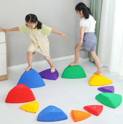 China Children's Plastic Toys Educational Baby Learning Educational Children's Stone Plastic Creative River Crossing for sale