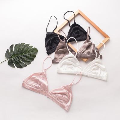 Chine Les soutiens-gorge sexy convertibles de femmes suggère le Spandex en nylon sans fil en soie du soutien-gorge 32A 32B 32C à vendre