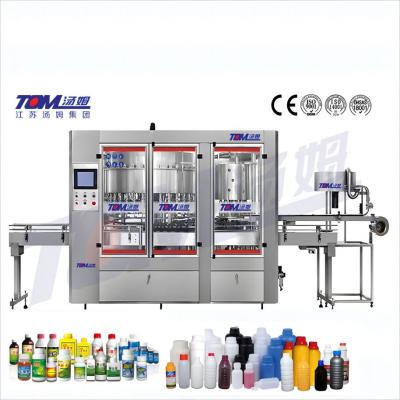 China Máquina de llenado y tapado de pistón monobloque de 100 ml-1L 5000BPH en venta