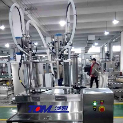 China 100 ml-1L Pesticide Filling Machine Semi Automatic Piston Filling Machine Twee koppen Te koop