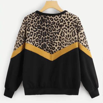 China Women's 100% Cotton Fleece Crewneck Leopard Print Contrast Pullover Hoodie Sweatshirt Anti Shrink In Stock for sale