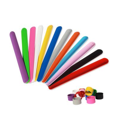 China Herbruikbare Silicone Memo polsband Draagbare Memo polsband Waterdicht om te doen Lijst Slap Armbanden Schrijfbare uitwisbare band Te koop