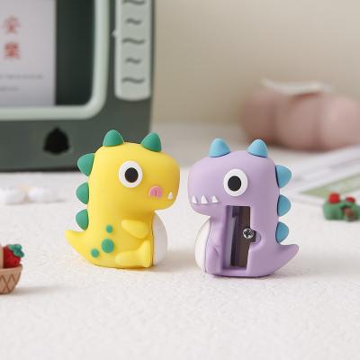 Cina Mini kids pencil sharpener Stationery Carino pencil sharpener manuale per bambini Kawaii forniture scolastiche regalo per ragazze in vendita