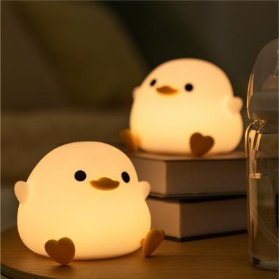 China Luz nocturna de pato para niños Lámpara de pato adorable Recargable Luz nocturna atenuable Silicona LED Lámpara de lado de la cama Luz nocturna de guardería en venta