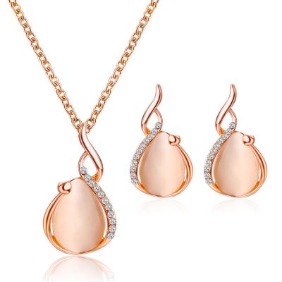 China Fashionable Crystal Opal Bbride Set Simple Two-piece Set Necklace Earrings European and American fashion for sale