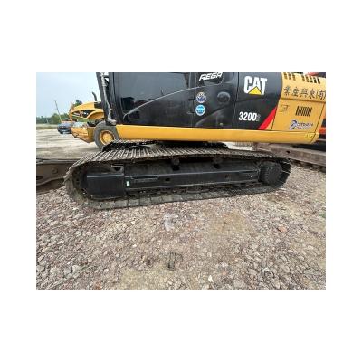 China used hydraulic crawler excavator  320D2 high quality good working condition low price for sale. 0.75mÂ³ for sale