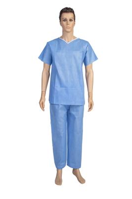 China Disposable Patient Gowns , Disposable Isolation Gowns PP/PE Coated Material for sale