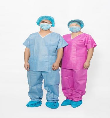 China Doctors / Patients Disposable Operating Room Clothing SMS , Spunlace Material for sale