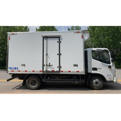 China Transport freezer food refrigerated truck cargo van trucks 4x2 for cold food transport for sale