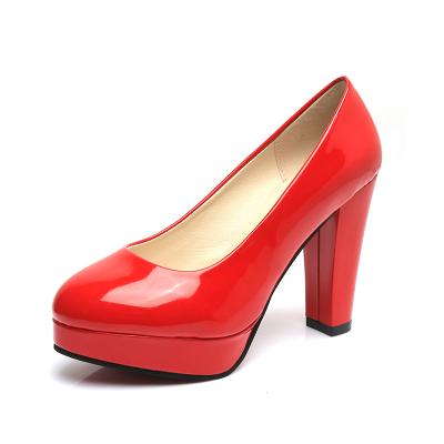 China Four Seasons High Heel Style Breathable Shiny Leather Shoes For Women And Girls for sale