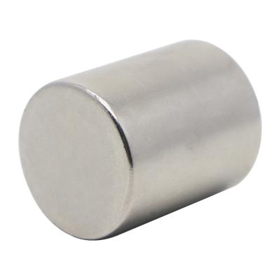 China Strong Industrial Magnet NdFeB Magnet N42 Cylinder Neodymium Magnet For Home Office Industry Customized Available for sale