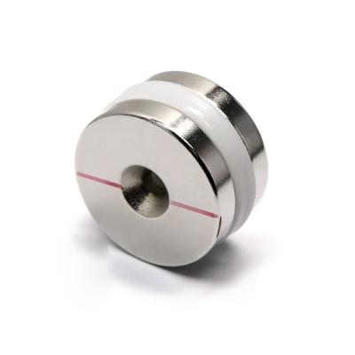 China Industrial Magnet N52 Neodymium Disc Magnet With M10 Countersunk Hole for sale