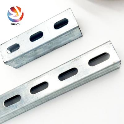 Cina Galvanized Unistrut C Channel Steel 41*41,41*21 Factory price in vendita