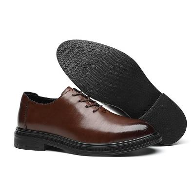 China New Arrival Designer Men Leather Shoes Waterproof Black And Brown Color Hand Made Business Office Formal Shoes Manufacturer for sale