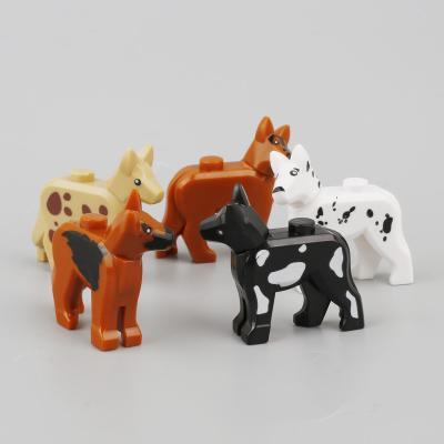 China Hot sale building block toy 2021 wholesale animal zoo farm mini action numbers plastic toys mold kings DIY educational toys for kids legoi for sale