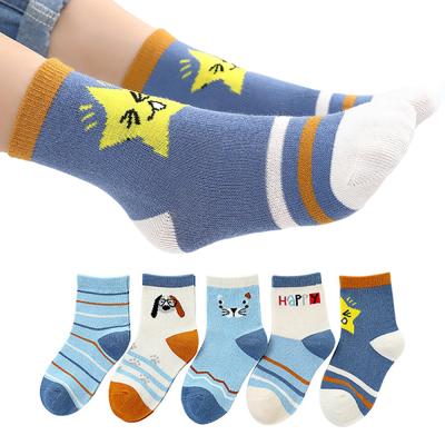 Cina URON QUICK DRY fashion custom kids bangs cartoon cotton crew kids bangs cute fashion school socks in vendita