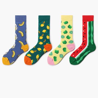 Cina 2020 Autumn Antibacterial Lemon New Uron Women's Long Socks Couples Models Socks Cotton Fruit Middle Tube Socks in vendita