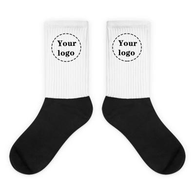 Cina Uron Factory Product Fashion Antibacterial Custom Your Own Logo Mens Socks White Black Socks in vendita