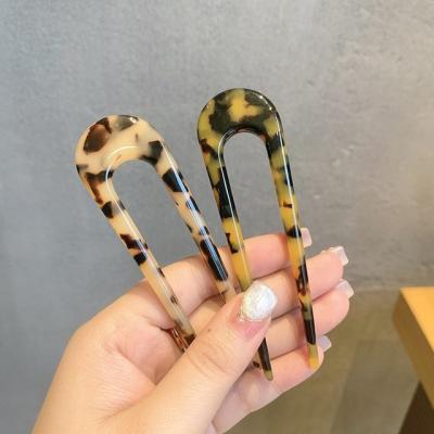 China Wholesale Classic Ins U Shape Hair Pin Hair Accessories For Women Leopard Tortoise Acetate Hair Sticks for sale