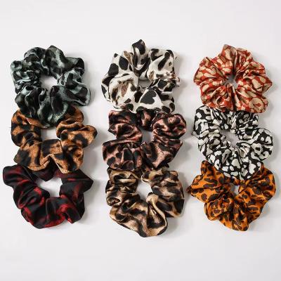 China Elegant Fashion Vintage Scrunchie Women Elastic Hair Bands Solid Color Hair Scrunchies Girls Hair Ties for sale