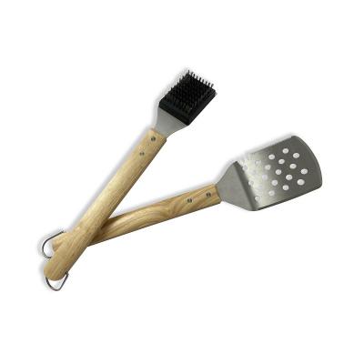 China Easily Cleaned Outdoor Kitchen BBQ Stainless Steel BBQ Shovel With Cleaning Brush BBQ Shovel Wooden Handle Custom for sale