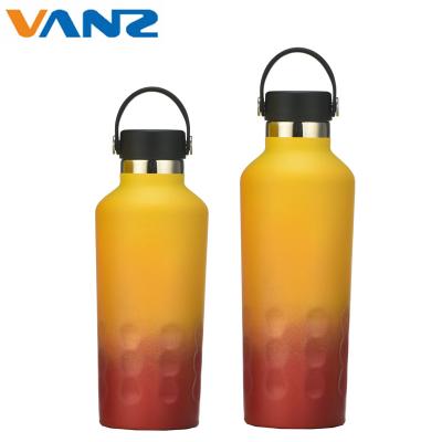 China Viable Hammer Water Bottles Drink 18/8 Stainless Steel Dot Double Wall Insulated Outdoor Water Bollte Applicable For Boiling Water for sale